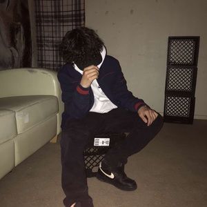 Meet your Posher, Elijah